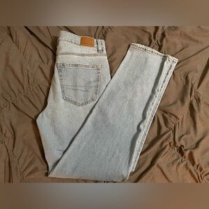 American Eagle Outfitters Light Blue Straight Leg Jeans